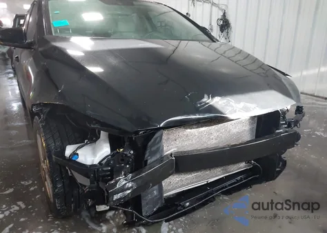 2018 Hyundai Elantra Sel z USA, uszkodzony, nr VIN 5NPD84LF3JH242786